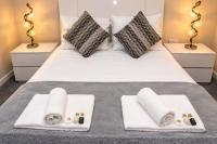 Modern 2-Bed Apartment with Parking-Old Trafford, Manchester - B&B Manchester