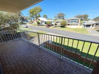 Seacrest 6 - Bring your own linen. - Bed and Breakfast South West Rocks