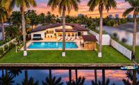 Aventura Waterfront House - Bed and Breakfast Adventura
