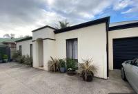 Private Single Bedroom In Quiet Secure Home Near City - Chambres d'hôtes Woodvale