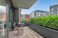 Modern 1BR Seaside Apt with Balcony Near Downtown - B&B Reykjavík