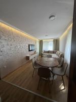 Discont Lux Apartment - Ferienwohnung Gradiska