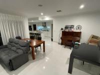 Huge Master Bedroom with Ensuite Bathroom & Walk-In Robe - Ferienwohnung Perth