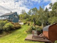 Spa Villa - Sauna, Hot Tub & Private Waterfall - B&B Voss