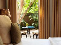 Camera Matrimoniale/Doppia con Letti Singoli con Vista Giardino