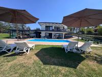 Luxury Villa rafaela grevena - B&B Grevená