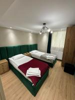 Chambre Double ou Lits Jumeaux avec Salle de Bains Privative