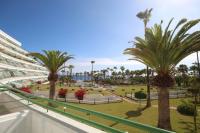 Luxury Apartments in first beach line with pool - B&B Adeje