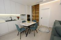Cozzy Apartment Porcelan - Ferienwohnung Tirana