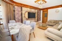 Luxurious with Beach 5 min away and Train 1 min away - B&B Tangeri