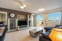 Top floor view apartment by AltamarHomes - B&B Los Cristianos
