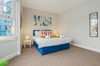 Central Brighton 2-Bed Flat, WiFi, In The Lanes, Beach, Pier, Royal Pavilion & Nightlife Nearb, Parking on Request only at extra cost, GioStays - B&B Brighton