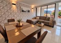 Disfruta de la comodidad como un Hotel 5 Estrellas - B&B Envigado
