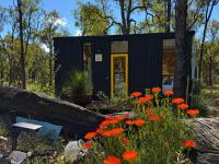 Jarrah Valley Sunrise by Tiny Away - B&B Bedfordale