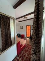 Casuța Sarei - B&B Perșunari