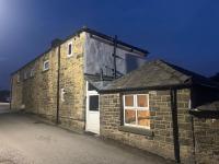 Smithills Farm Holiday Lodge - B&B Egerton