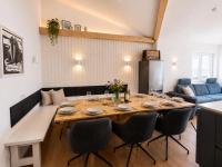Panorama Suite XL im Ferienhaus Urban mit Meerblick Strandkorb für bis zu 10 Personen - Chambres d'hôtes Timmendorfer Strand