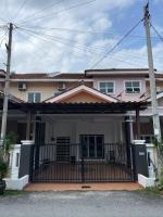 Ritz Homestay UNIT C at Gong Badak, Kuala Terengganu - B&B Kuala Terengganu