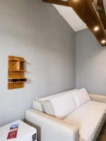 Suítes com ar-condicionado e frigobar à 1km da Rota do Vinho - Área Rural - B&B São Roque