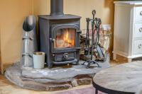 2 Bed in Cwmdu oc-l30162 - B&B Cwm-du