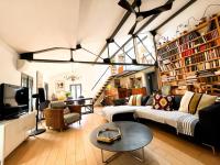 Loft climatisé de 120m2 Centre-Ville à côté de la Comédie Grande ou Petite Terrasse selon les mois - Chambres d'hôtes Montpellier