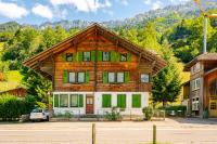 Deine Auszeit mit Alpen- und Kanderblick - Bed and Breakfast Kandergrund