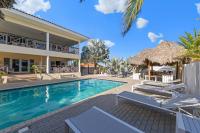 Panache Resort Jan Thiel - Bungalows & Appartementen met Zwembad - B&B Jan Thiel