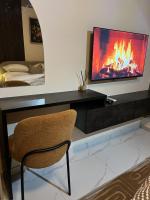 Airport Close Stylish Central Studio with 247 Pwr - B&B Olori