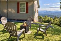 Hot Tub Relaxation & Mtn View: ‘Sky Blue Overlook’ - B&B Marble