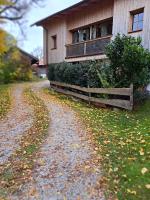 Exklusives STALL-LOFT "ZUM PULVERER" - Naturdesign hinter historischen Mauern - AusZeit für 2 inmitten des Isarwinkels - Chambres d'hôtes Gaißach
