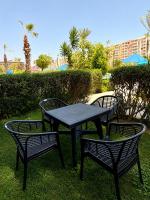 Cozy Pool View 1BR at Golf Porto Marina By Gadora - Bed and Breakfast El Alamein