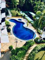 3BR 8pax Deluxe Seaview Suite at Batu Ferringhi - B&B Batu Feringgi