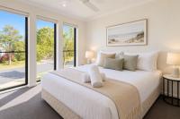 Golfside Escape – Stylish 3BR Townhouse in Robina - B&B Costa Dorada