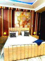 Bahria Galaxy by Bhurban Nights - Food Street, AC, Lift, Central - Bed and Breakfast Rawalpindi