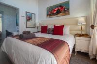 Summit Stay Guesthouse - B&B Port Elizabeth