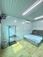 Bukit Kapar Modular Container Retreat - B&B Kapar