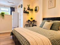Coventry City Escape Perfect for work and leisure - Chambres d'hôtes Stivichall