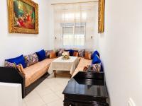 Spacious 2BR Apartment with Moroccan Salon near Aquaparc Tamaris Casablanca - B&B Casablanca