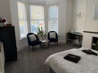 2 Bedroom Apartment Ground Floor Eastbourne Town Centre - Ferienwohnung Eastbourne