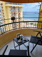 Torres del Sol 12th floor Teide and Atlantic view - Las Americas - Bed and Breakfast Playa de las Américas