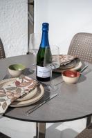 2BDR with Terrace & Ocean View - Los Gigantes - B&B Santiago del Teide