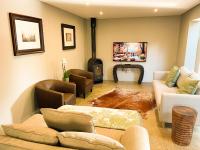 The Lion Mansion - on Solar live and work anywhere - B&B Pretoria