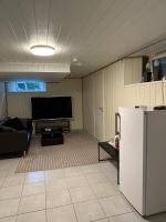 cozy basement with 2 bedrooms - Chambres d'hôtes Sandefjord