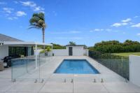 The Wine Country Retreat by Homello - B&B Kumeu