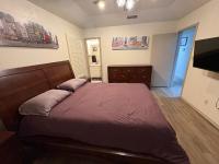Small cozy home in a culdesac - B&B Lubbock