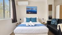 Modern Private Apartment with AC and free parking - Chambres d'hôtes Hamilton