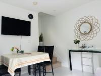 Brand new 2Bedroom mini House near UBC - B&B Vancouver