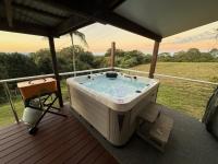 Hillview Cottage - B&B White Hill