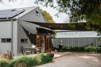 Luxe Loft - Contemporary Comfort by Mudgee's CBD - B&B Mudgee