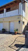 Dvorine - B&B Tisno